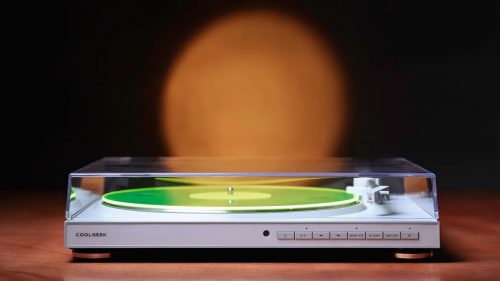 This Affordable Turntable from a Hi-Fi Newcomer Has Undeniable Old-School Charm