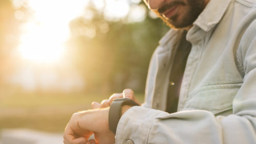 5 Of The Best Apple Watch Apps If You Love To Save Money