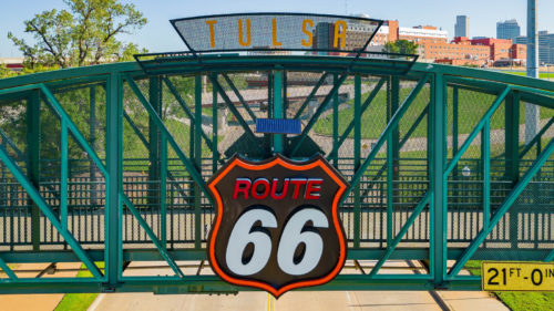 This US City’s Classic Car Tribute To Route 66 Is Set To Shatter A Guinness World Record