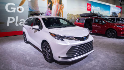 5 Toyotas That Are Great For Seniors