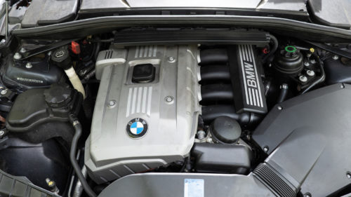 5 Inline-6 Engines That Pump Out More Power Than Most V8s