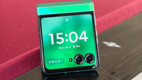 Motorola Razr 2025 review: still the best-value flip phone for most people