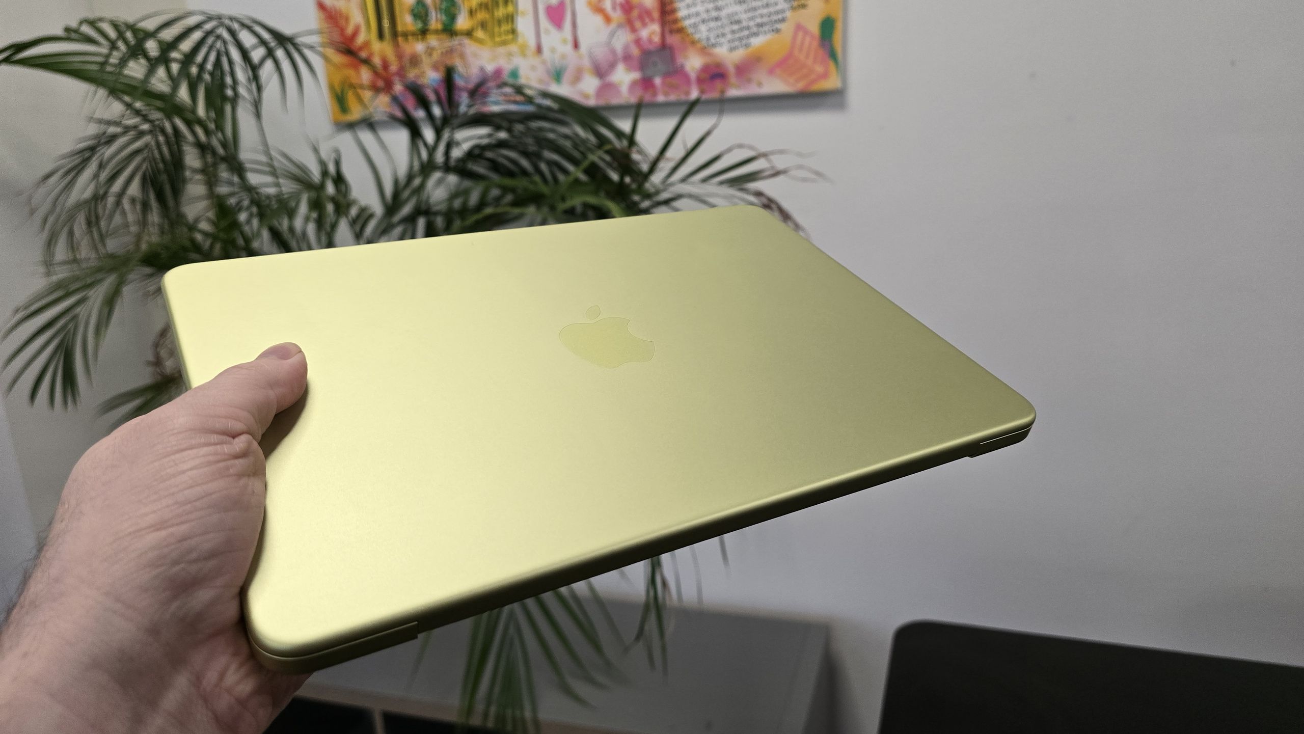 Tim Cook warns about ‘significantly higher memory costs’ from June — and not surprisingly, Mac fans think price hikes are coming down the line