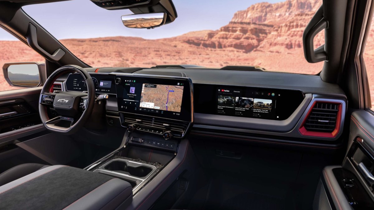 Big, Bad Chevy Silverado ZR2 Off-Roader Has 60 Inches of Screens… For Some Reason