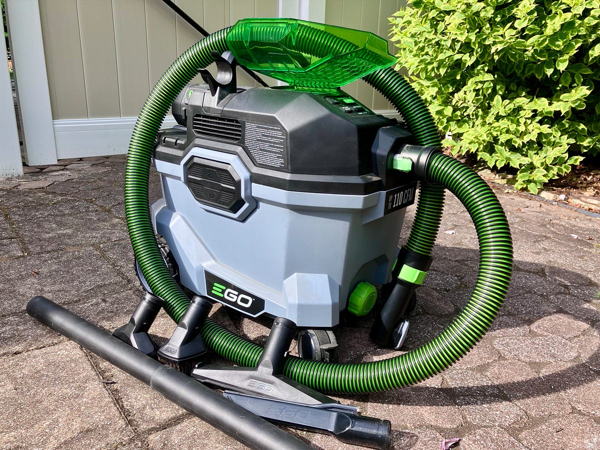 Ego’s Cordless Wet/Dry Vac Has Strong Suction, Smart Storage, and Up to 60 Minutes of Runtime