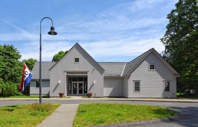 Leverett Select Board drops EV charging station plan at library – Daily Hampshire Gazette