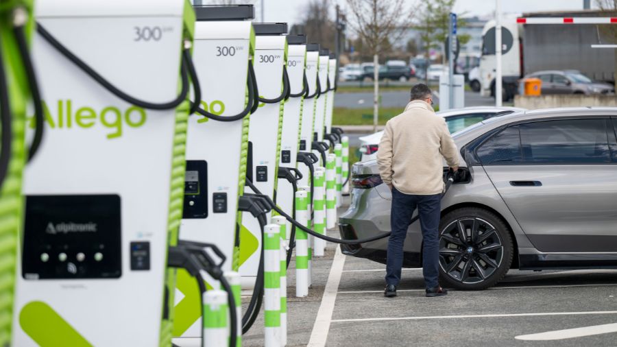 ‘I’m getting an electric car’: WA gas tax to increase on July 1 for first time in 9 years – MyNorthwest.com