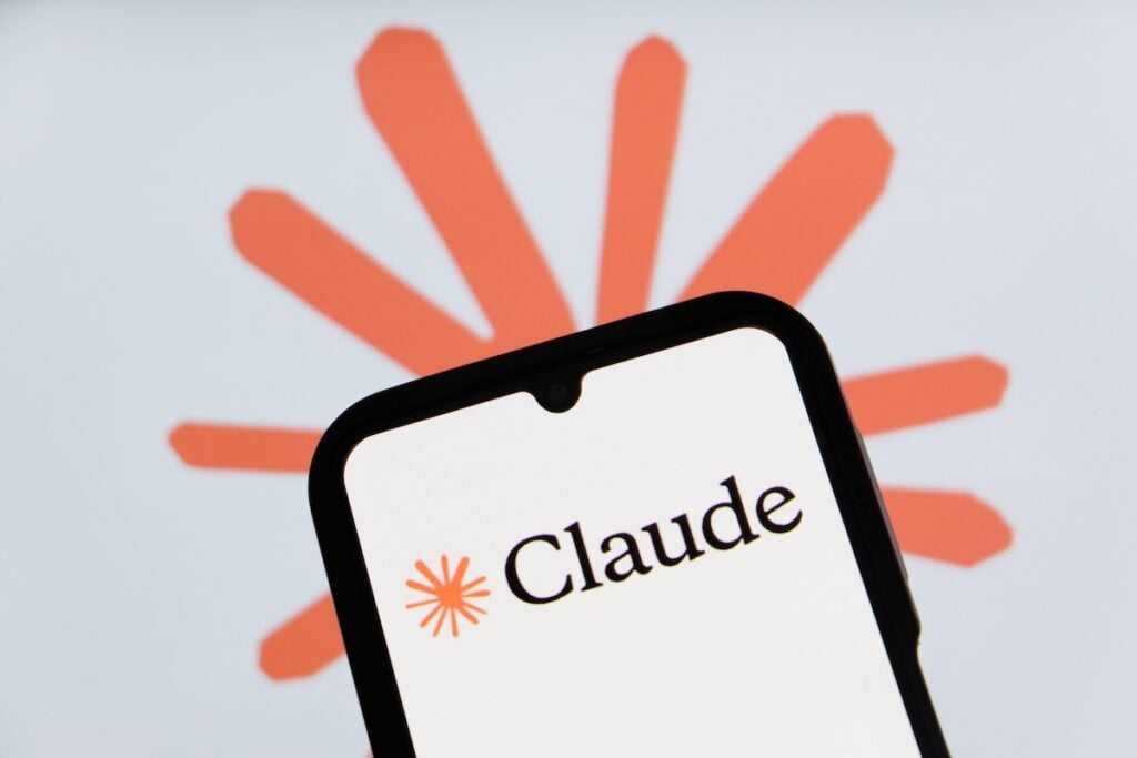 Anthropic Writes To Elizabeth Warren, Tim Scott, Accuses Alibaba Of AI Model Theft: 28.8 Million Claude C