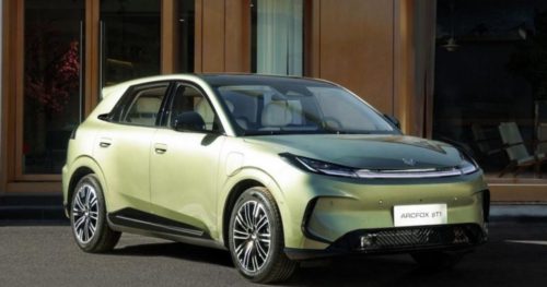 Mercedes’s Chinese partner made an EV that costs under $10,000 and looks deceptively stylish