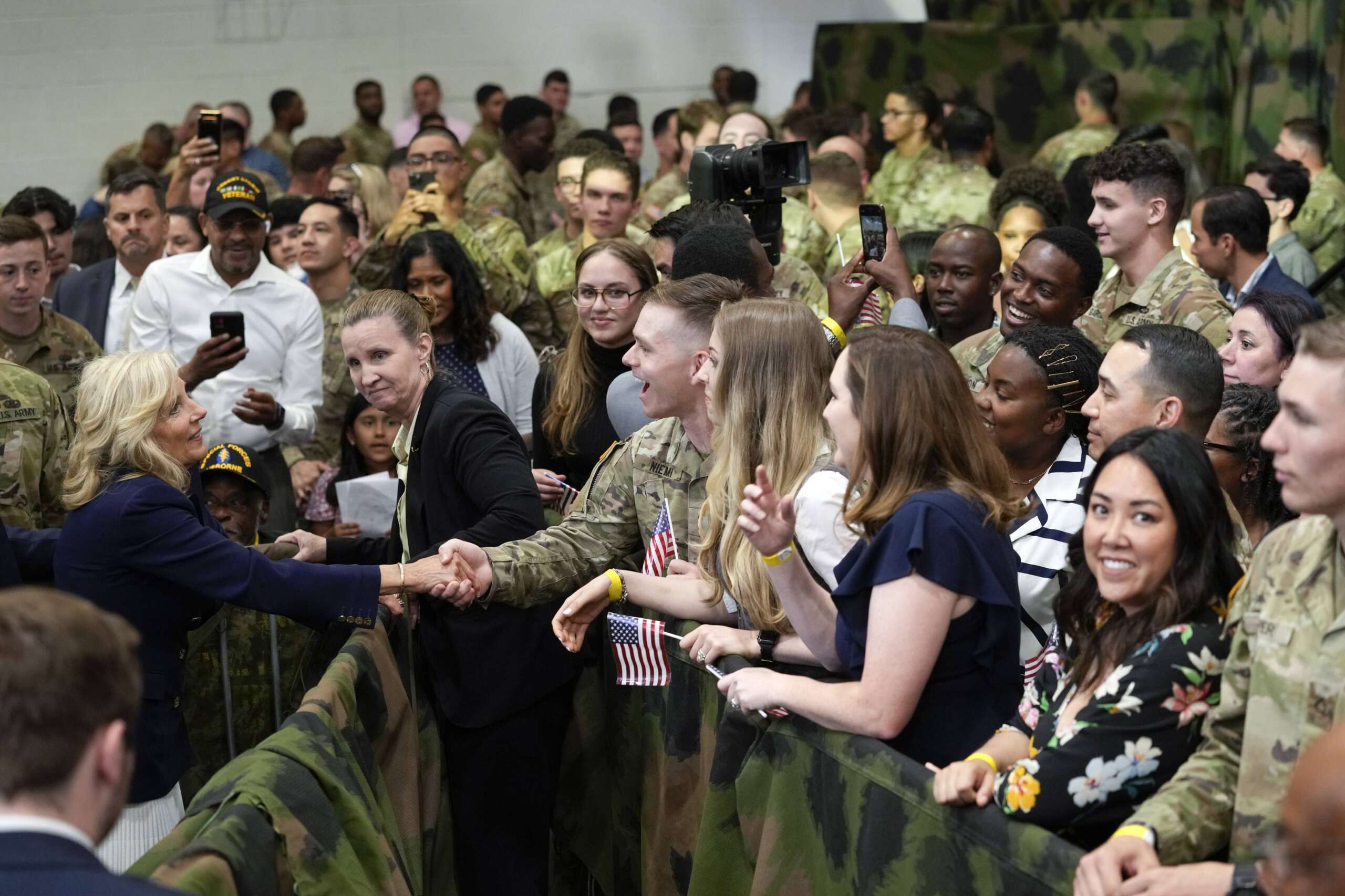 Air Force and Space Force spouses get help with the job search | Federal News Network