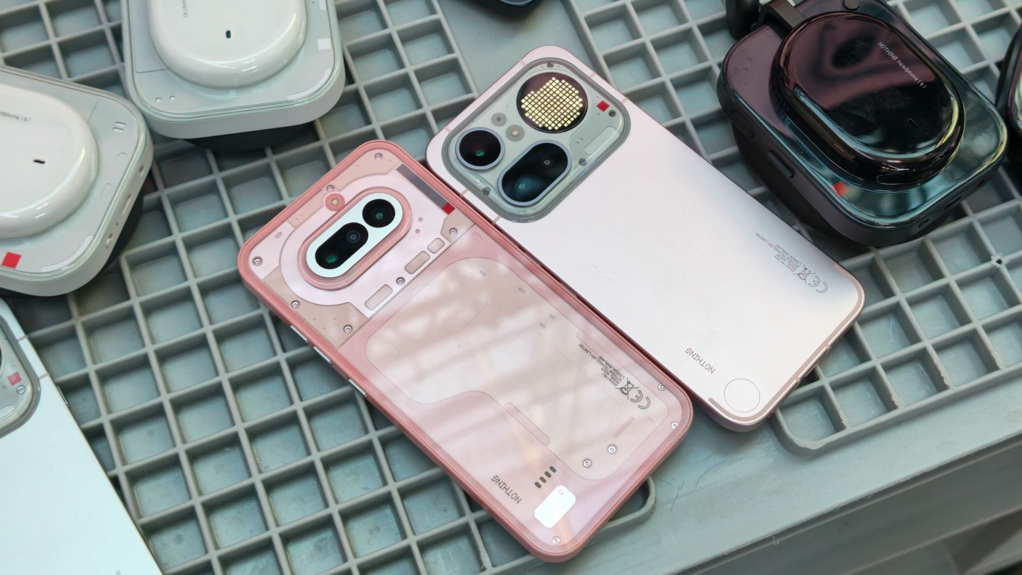 Nothing Phone 4b: sketch teaser, co-founder statements set up July reveal