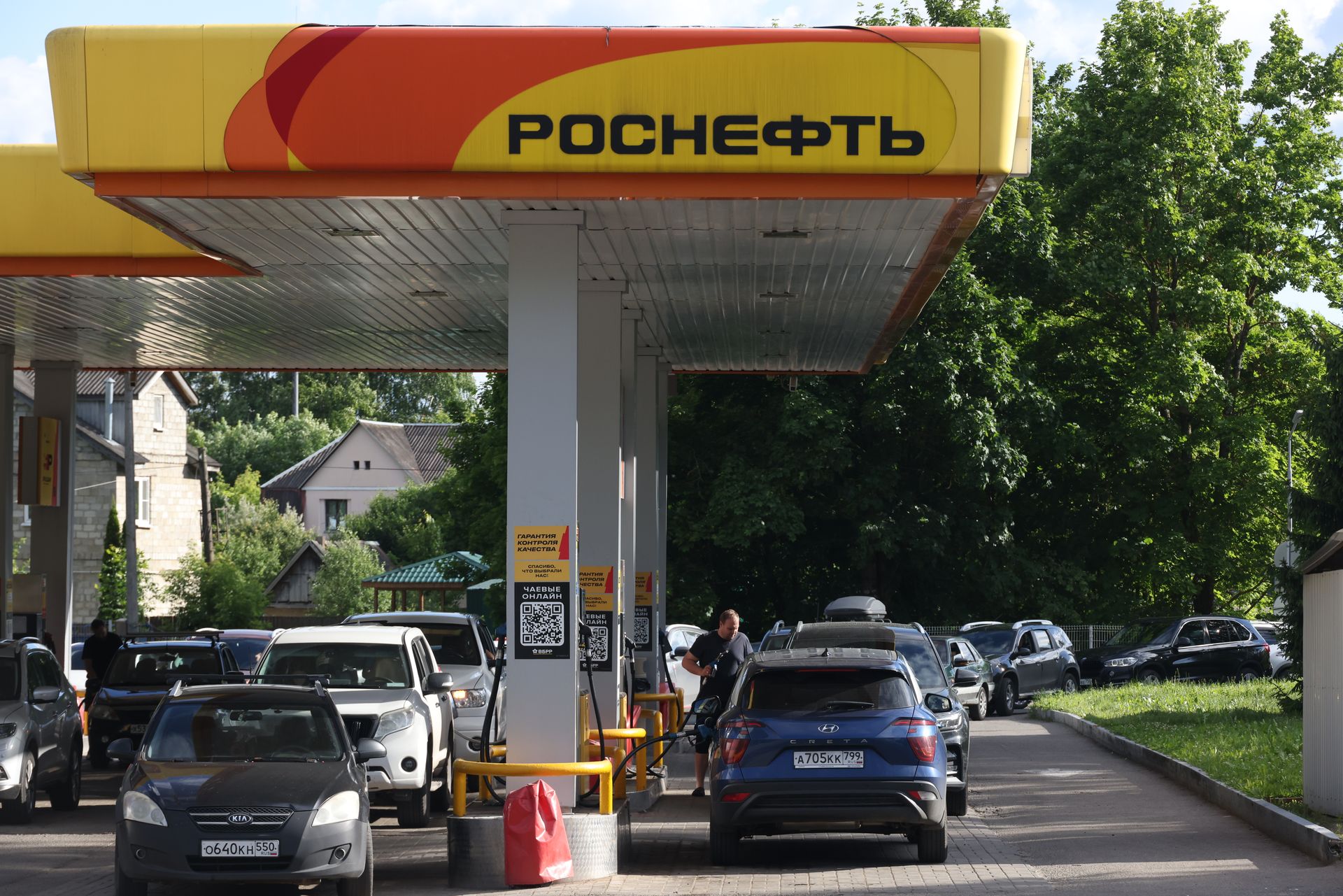 Russian-occupied Crimea completely suspends gas sales to civilians as Ukrainian drone strikes squeeze peninsula