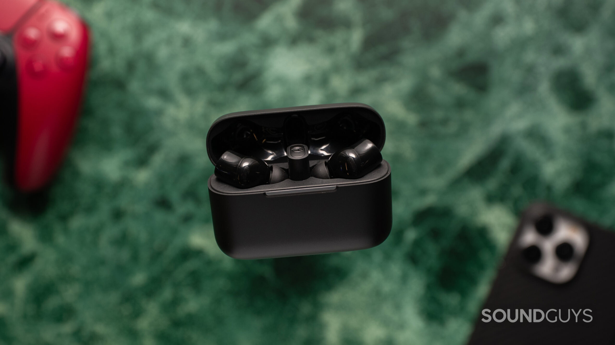 Razer Hammerhead V3 HyperSpeed review: Earbuds that can easily replace your gaming headset