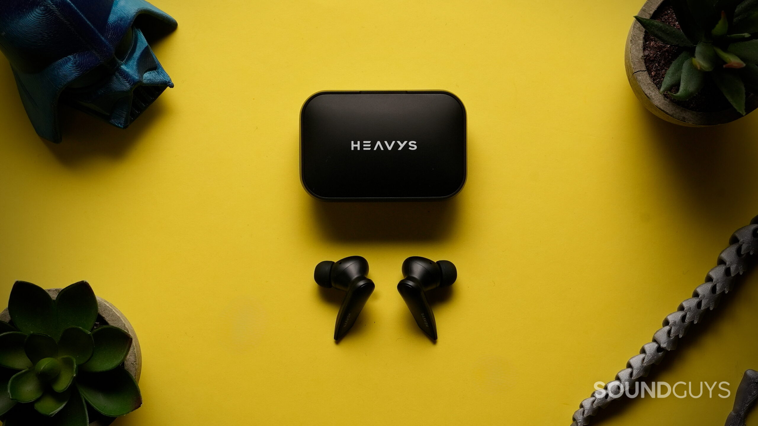 Heavys H1E earbuds review: Built for metal, with caveats