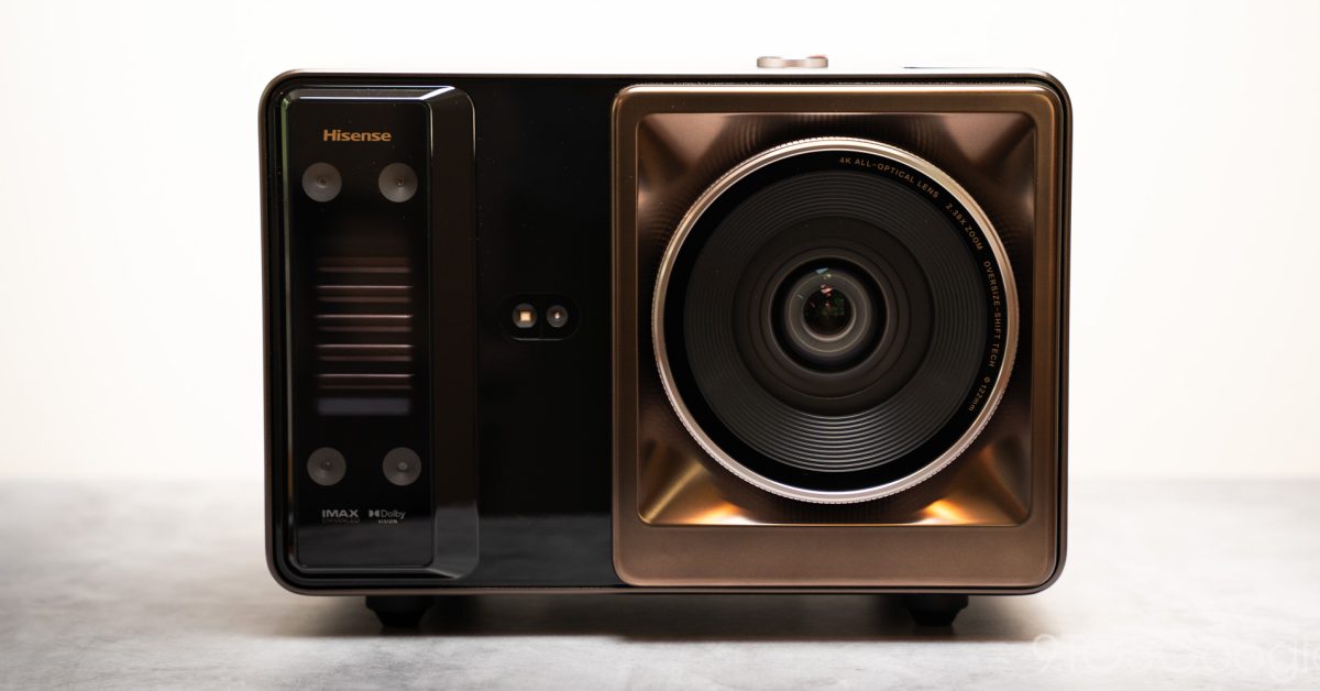 Hisense XR10 blends pure power with ‘just stick it anywhere’ energy