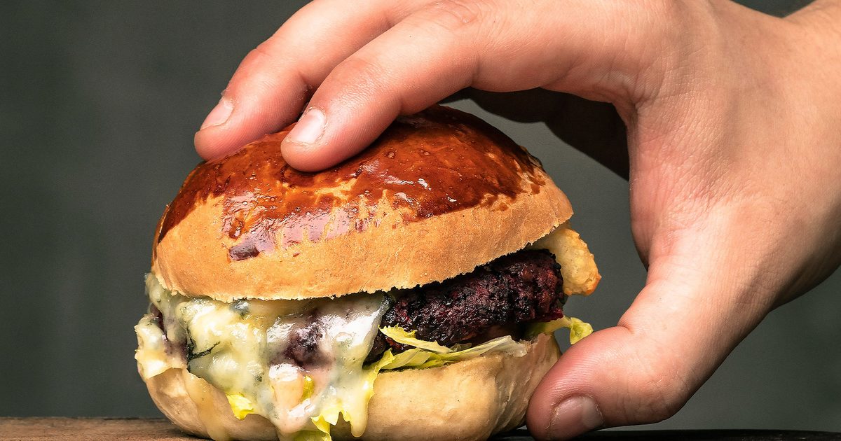 Stanford scientists built an AI that can design healthier, greener burgers