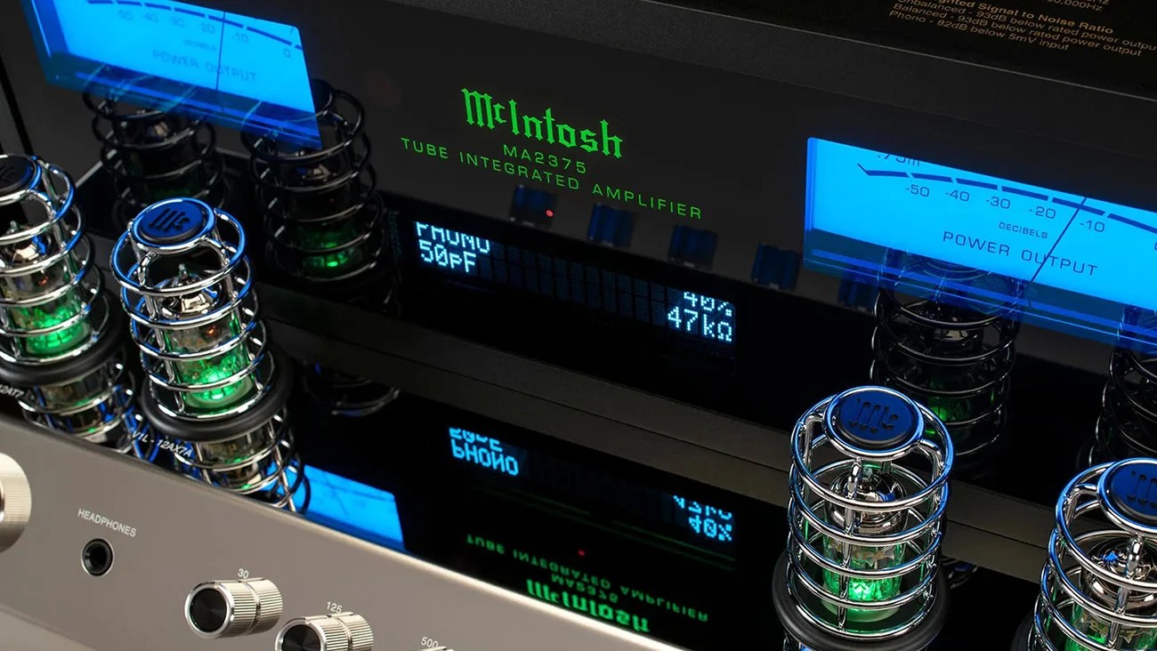 McIntosh Quietly Introduced a Stunning Amplifier for Extreme Audiophiles