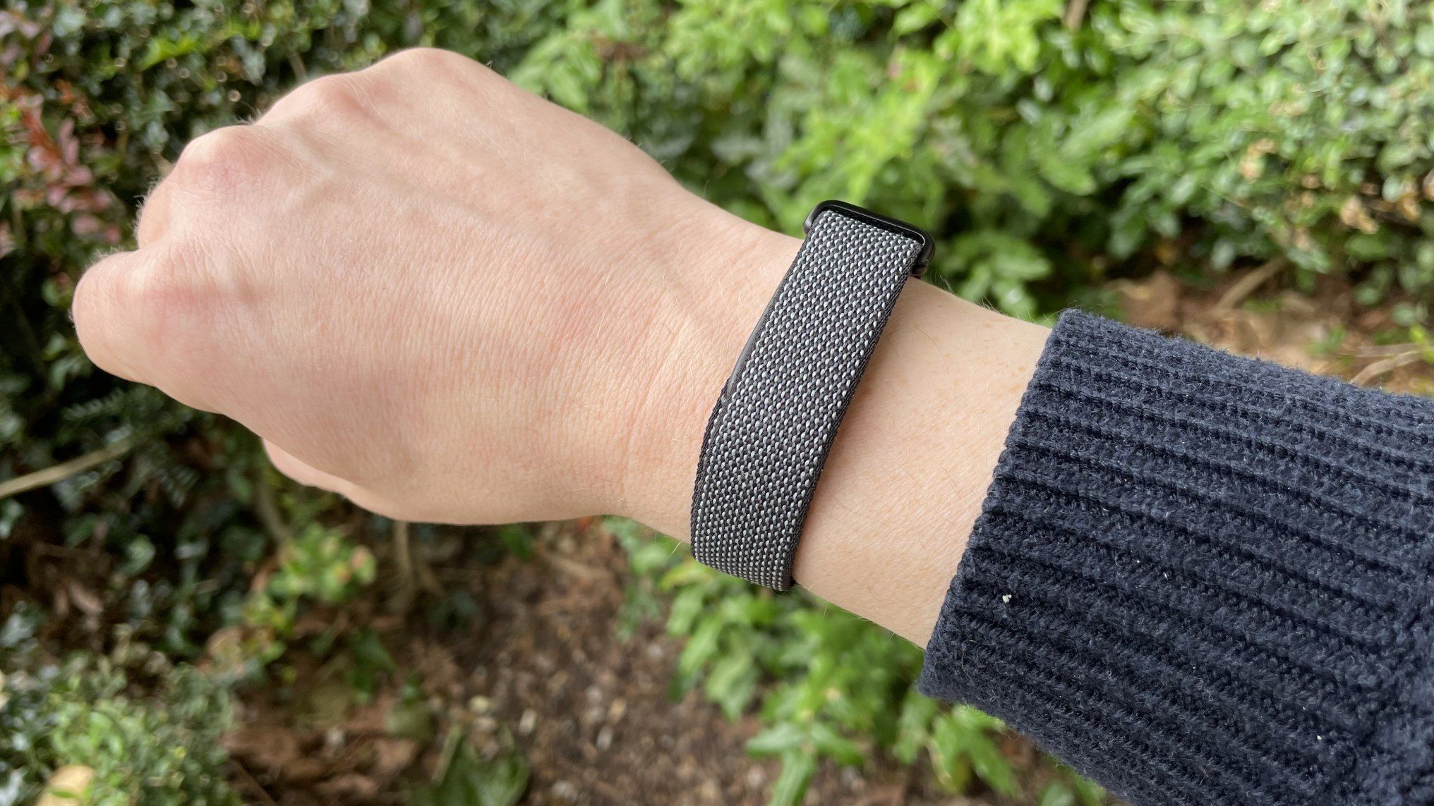 Google Fitbit Air review: An affordable Whoop alternative
