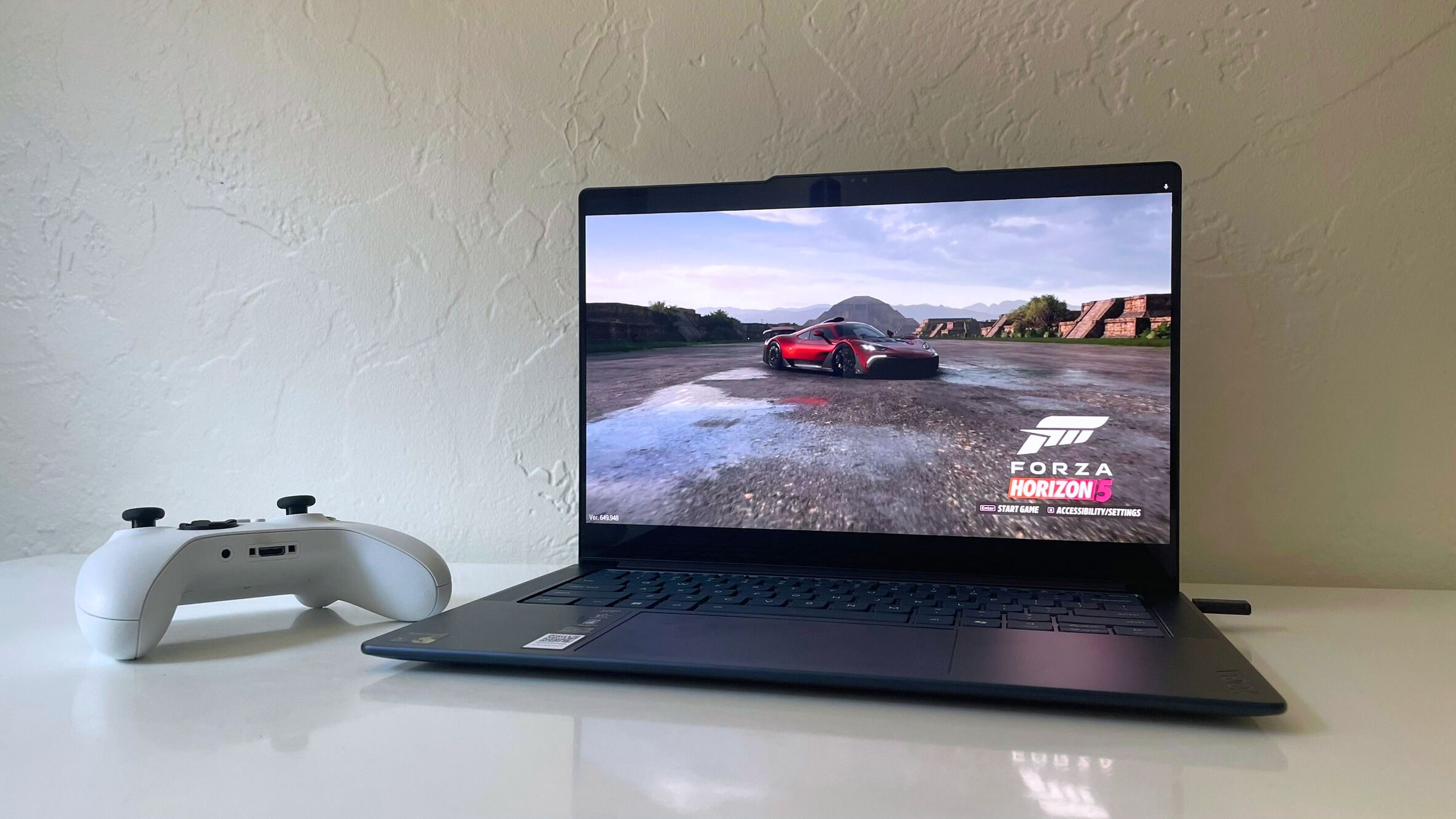 Curious about AI? I found the 6 best AI laptops based on our testing and reviews