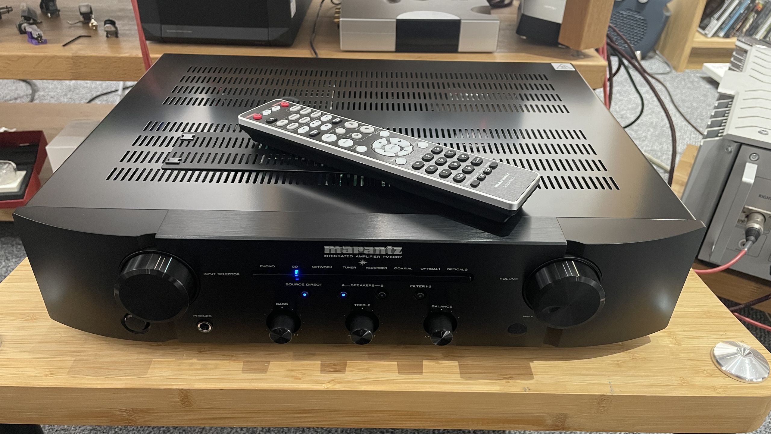 This five-star Marantz amp could be the beating heart of your new budget hi-fi system – now £100 off!