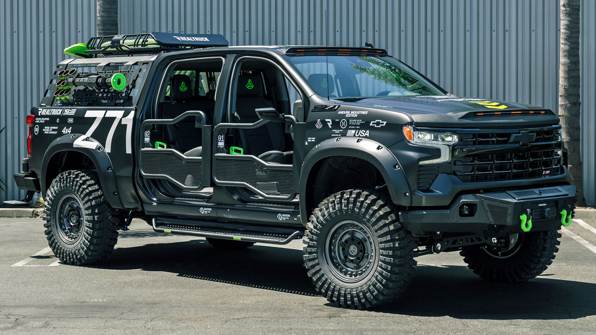 This Custom Silverado Proves You Don’t Need A Gladiator For Open-Air Fun | Carscoops