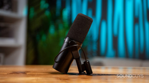 3 microphones you should get instead of the Shure SM7dB for podcasting