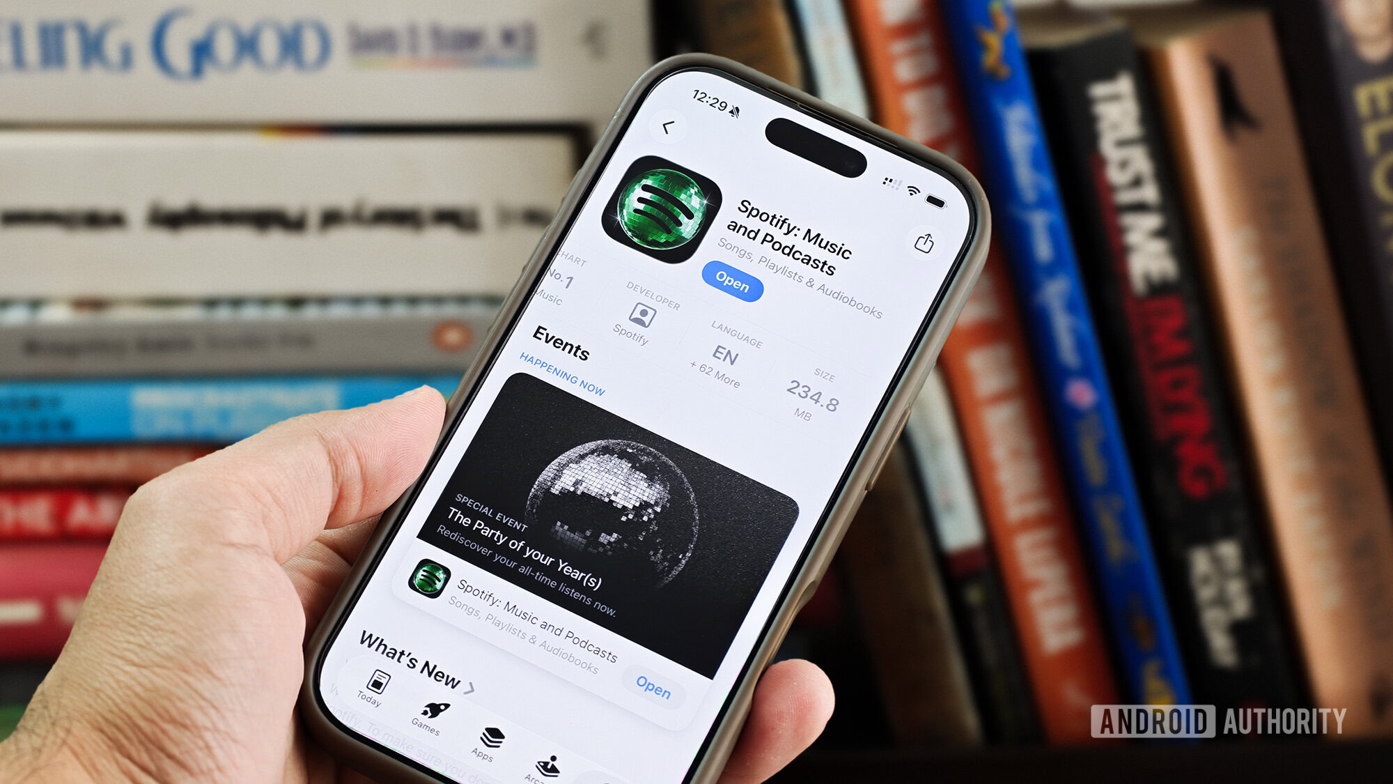Spotify’s hated disco ball icon is finally gone for good