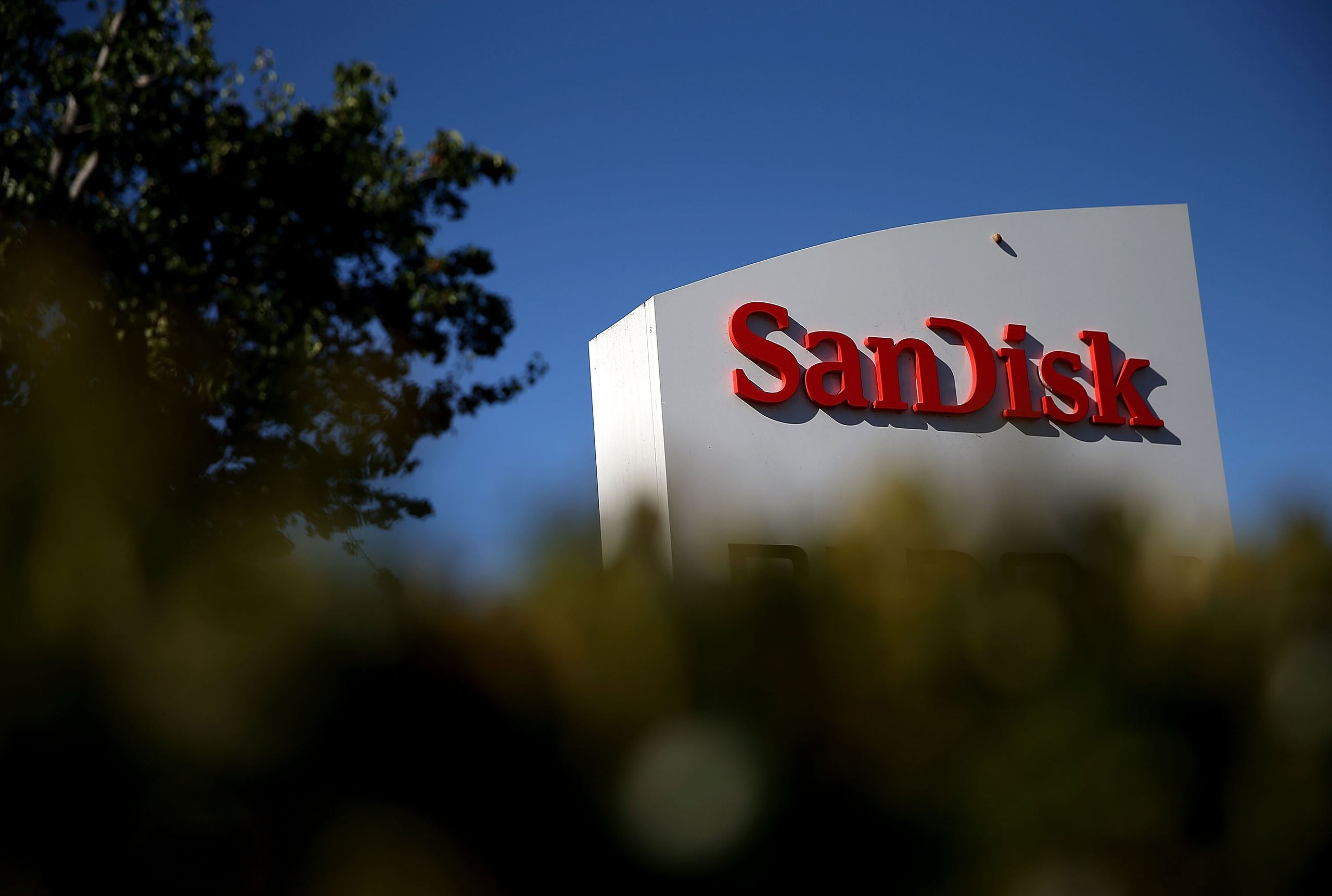 16-year-old SATA II SSD survives 1 petabyte of writes