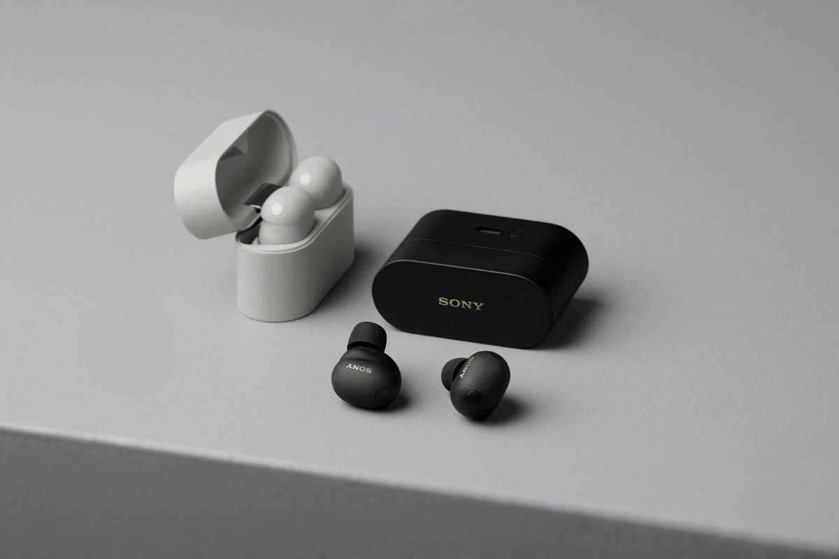 Sony’s Latest Flagship Earbuds Are a Pricey But Worthwhile Upgrade