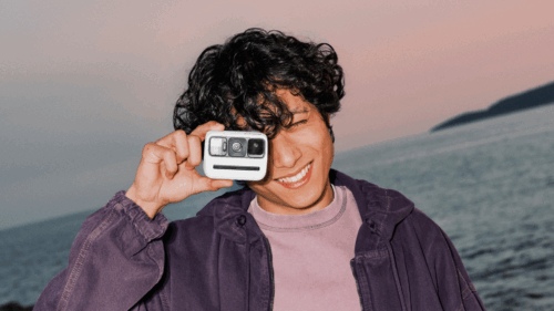 Polaroid just launched the ‘world’s smallest instant camera’ — and this pocketable hit of 1980s nostalgia only has one big drawback