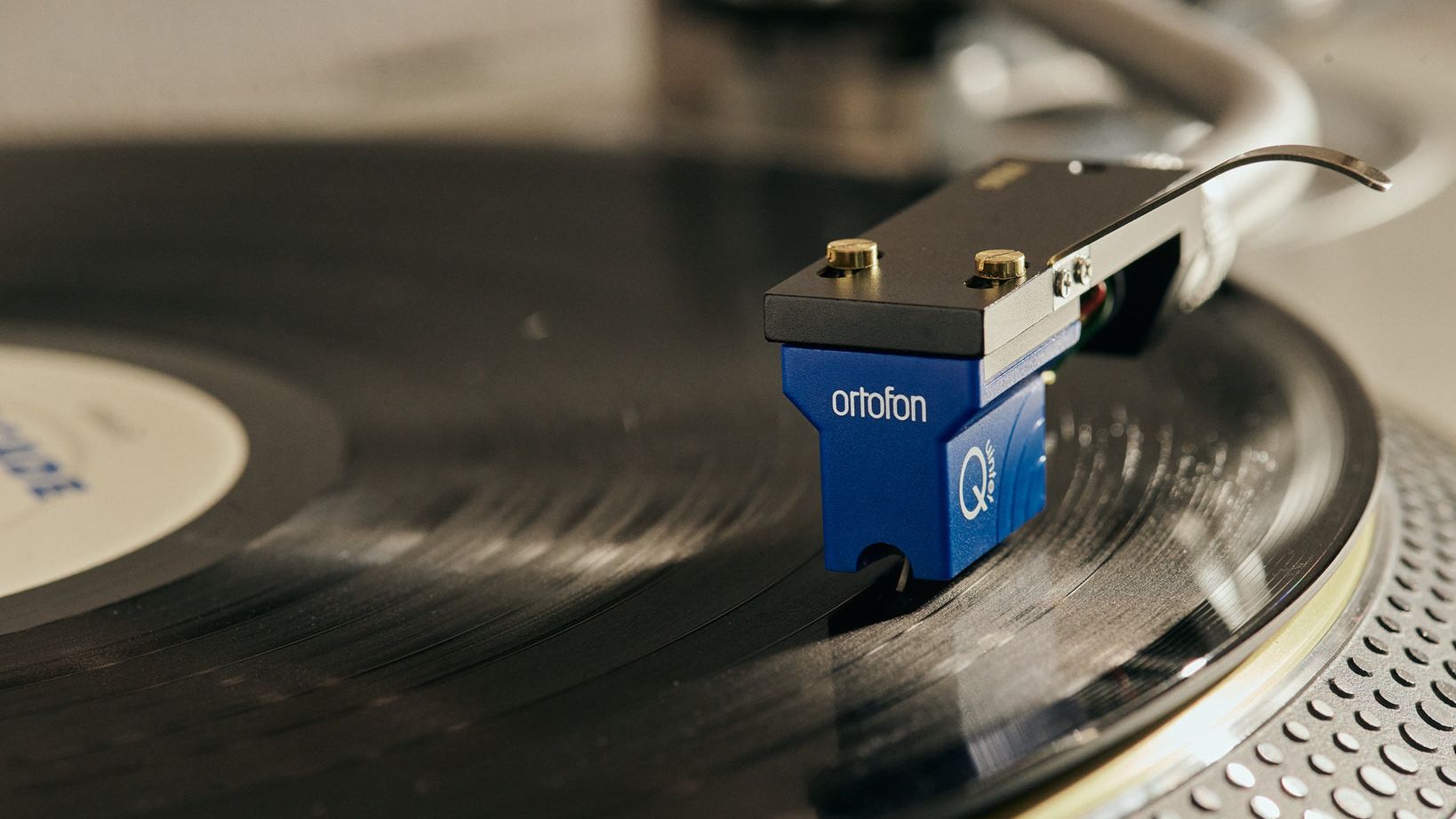 This discounted moving coil cartridge could be the cherry on top of a Father’s Day vinyl setup – but hurry, there’s only one left!