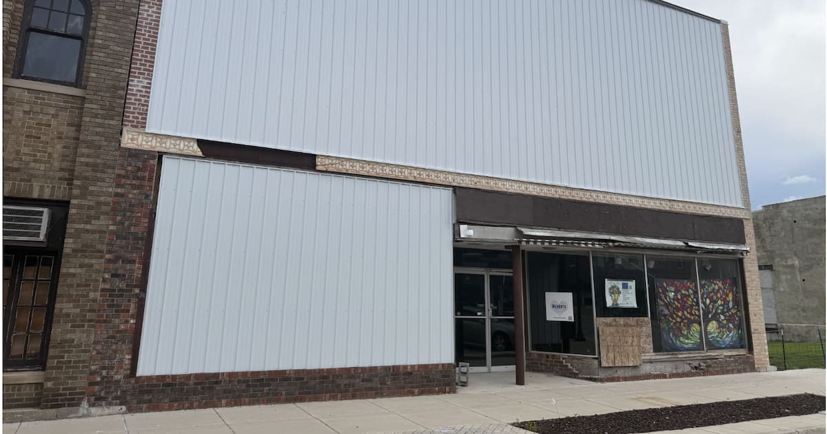 Mendota awards $3.38 million contract for community space project