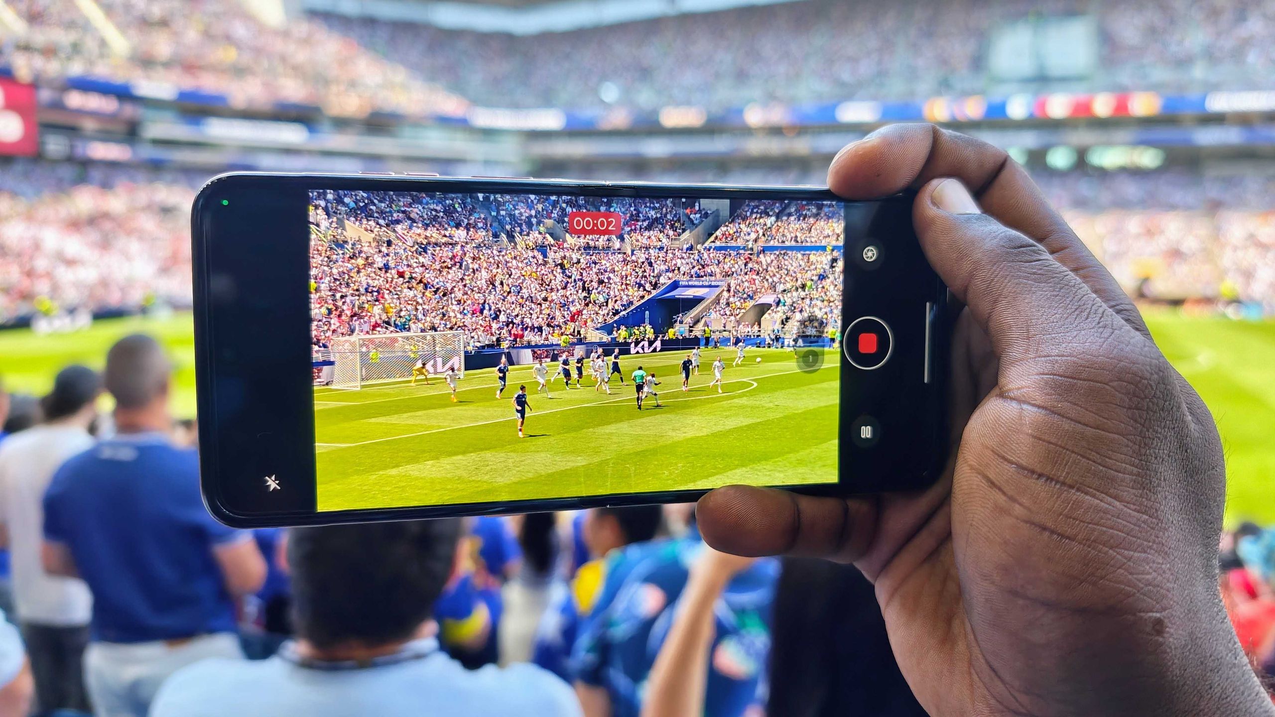 I took the Motorola Razr to a FIFA World Cup game. Here are the 5 best camera features I used to capture the moment, and how you can get a serious discount on a powerful Razr flagship