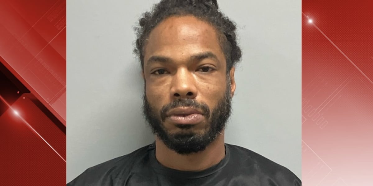 Man accused of using gun, power tool to threaten store employees and customers