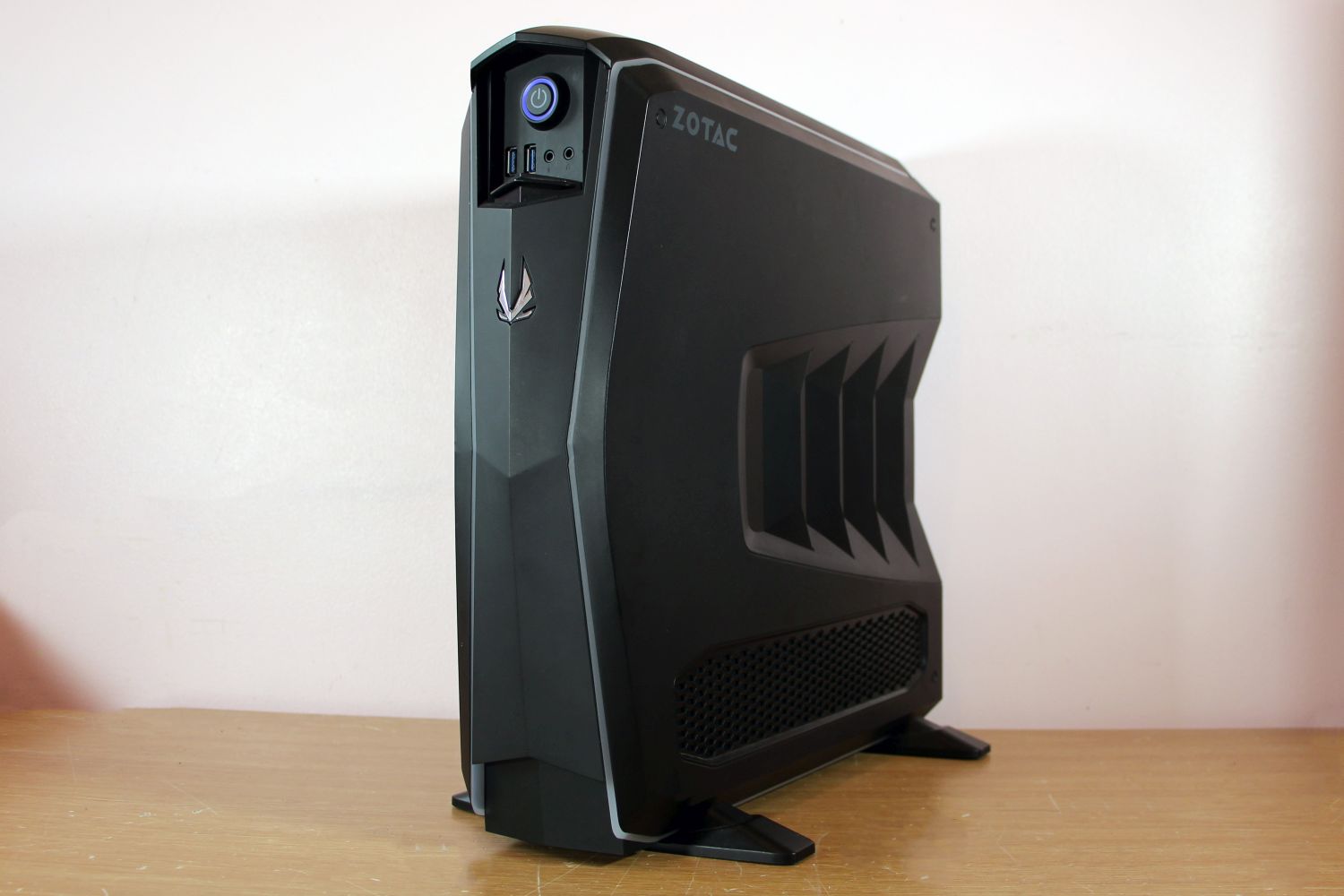 Zotac MEK1 Review