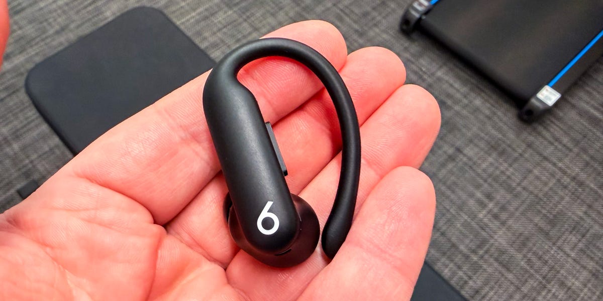 How the Powerbeats Pro 2 Hooked Me on Hooked Headphones