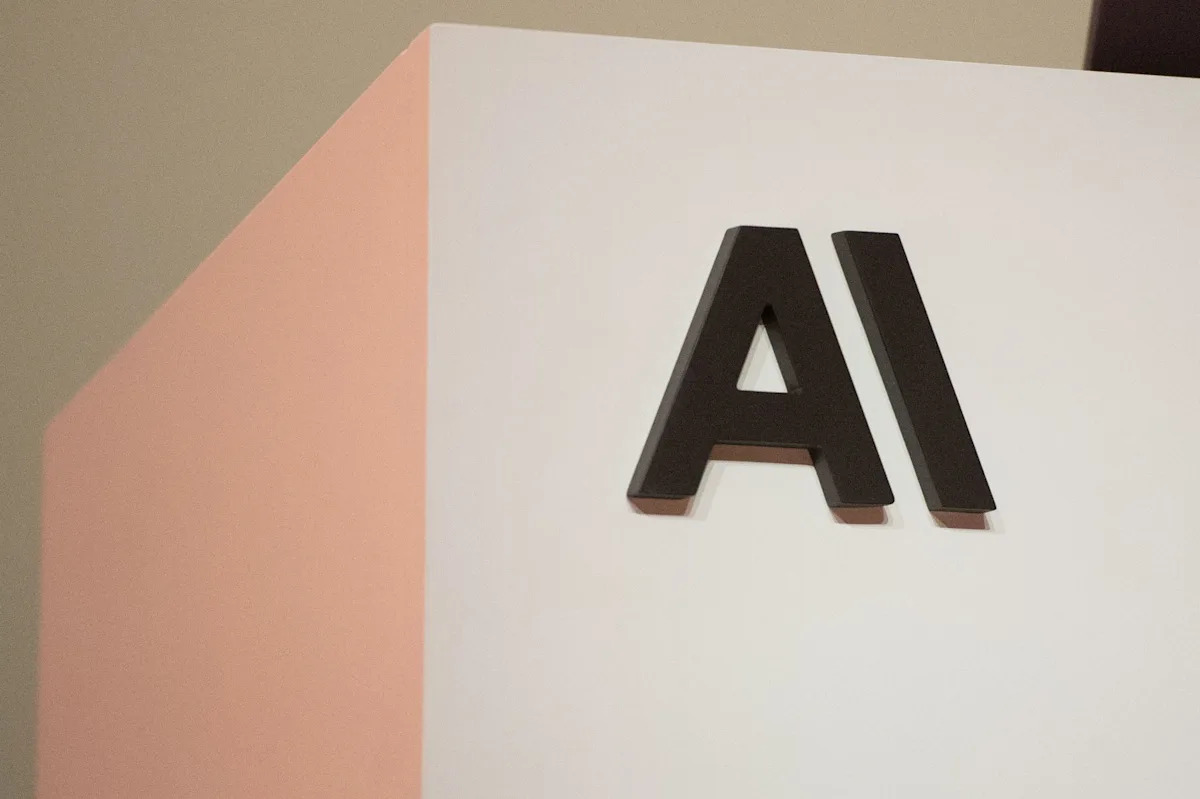 Anthropic accuses Alibaba of large-scale AI model extraction