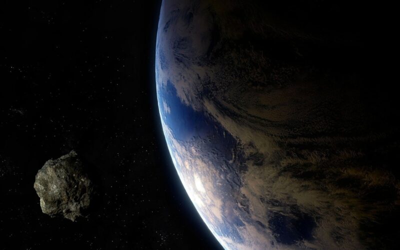 Large asteroid to pass Earth, visible in small telescopes!