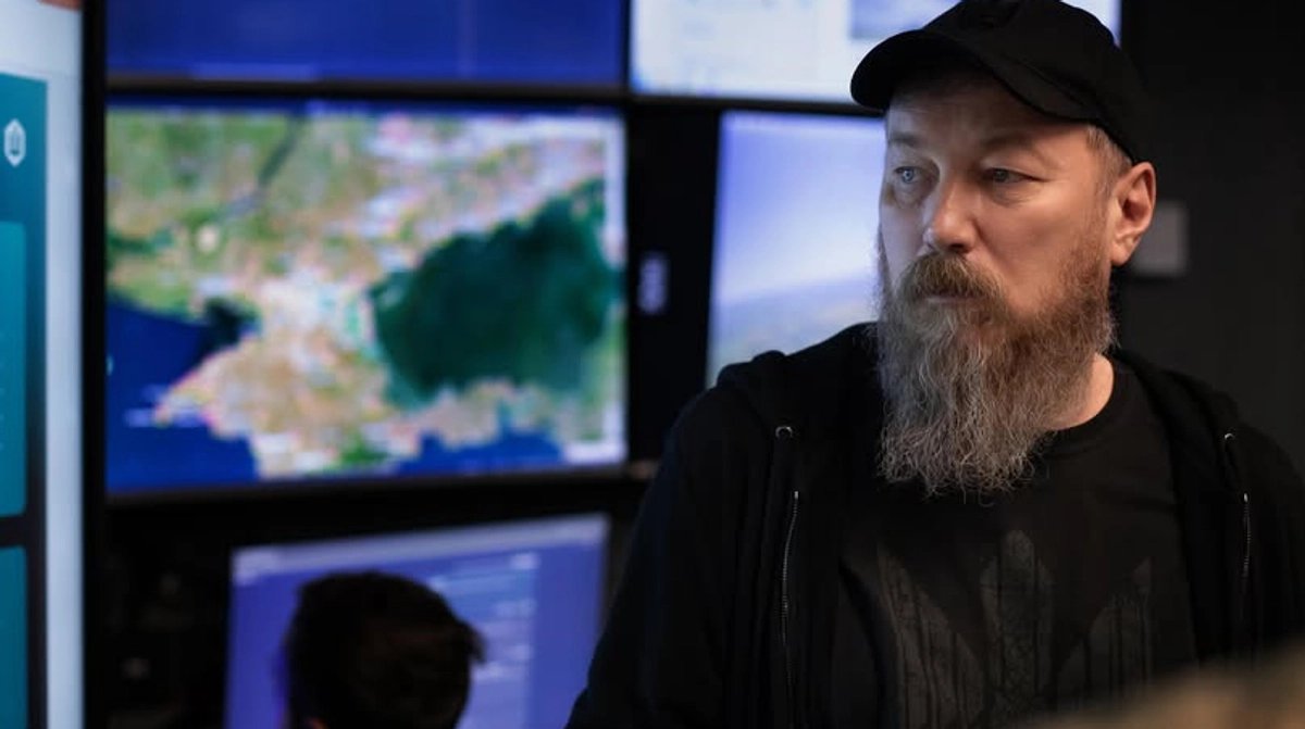 Ukraine’s drone commander shows strikes on Kerch, apologises to Ukrainians in occupied territories – video