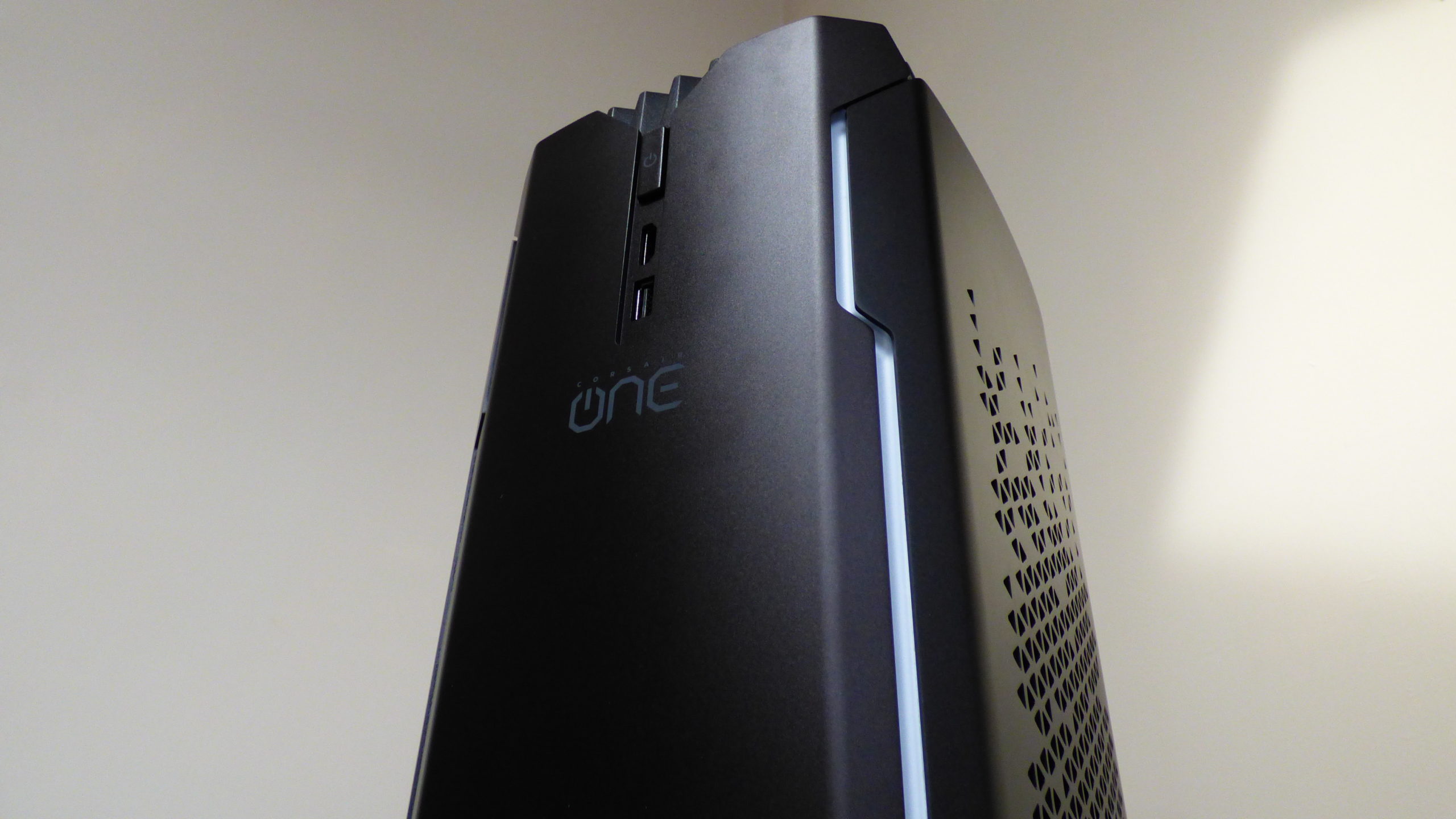 Corsair One Review