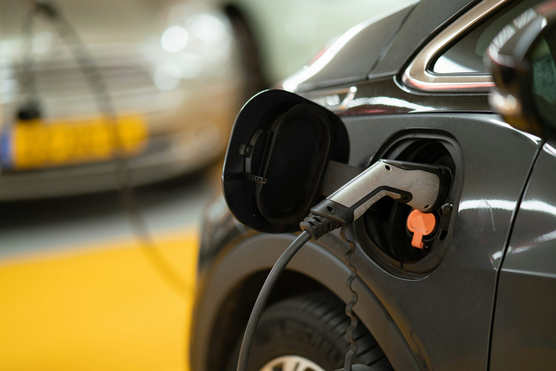 Where Driving an Electric Car Saves the Most Money