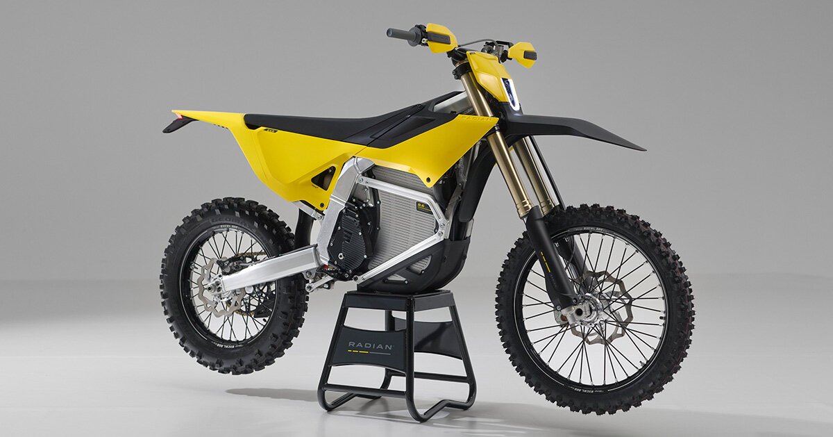 EXR electric enduro motorcycle by radian swaps batteries in under 30 seconds