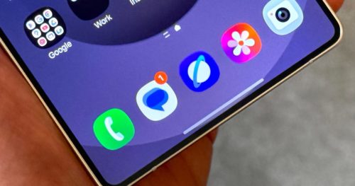 Google Messages could soon get a sniffer tool to help you spot AI-generated photos in chats