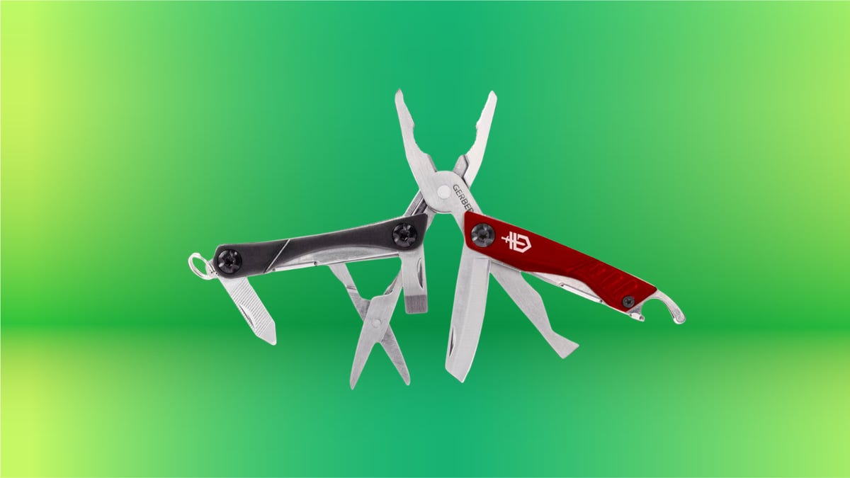 I Bring This $26 Multitool With Me Everywhere and It’s on Sale for Black Friday
