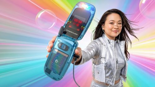 ‘A speed bump for your mind’: Commodore’s retro-inspired flip phone could be the perfect way to break your smartphone addiction