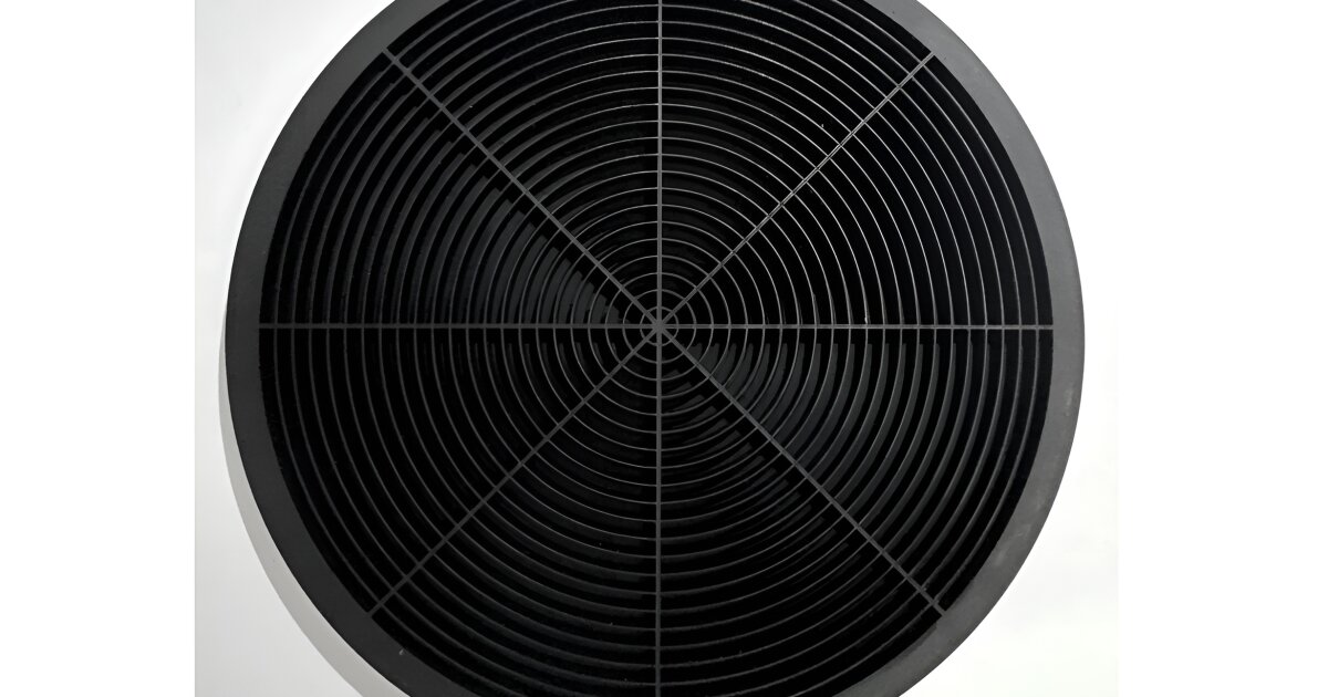 Unpowered speaker cover focuses sound into one select spot