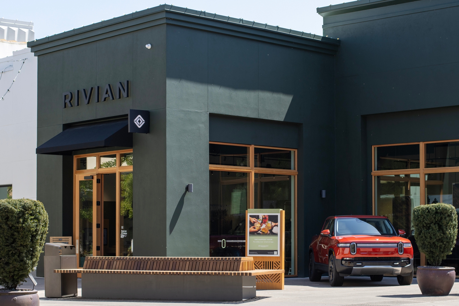 Rivian: The Right EV Stock To Bank On As R2 Launches (NASDAQ:RIVN)