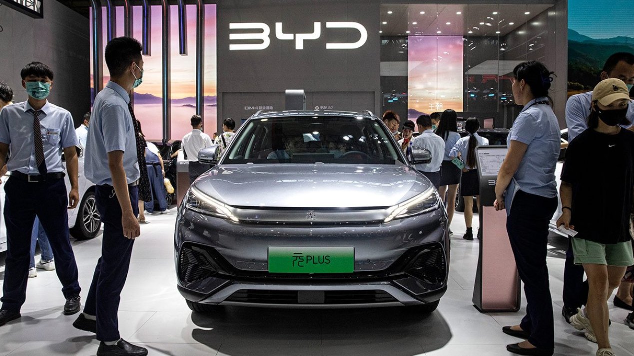 Chinese EV Firms Eye Canada via Quotas and Local Production