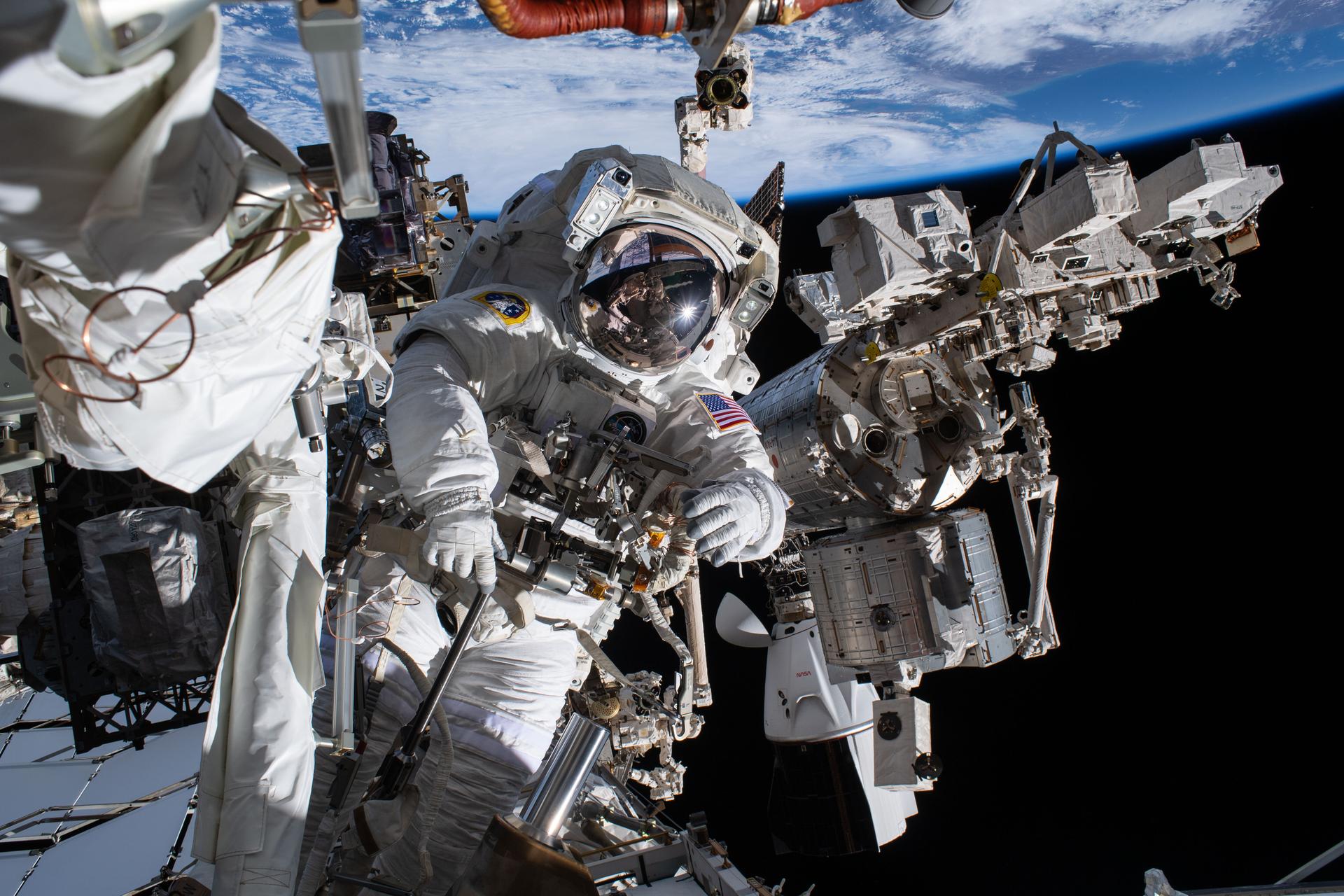 Off-Duty Day for Upcoming Spacewalkers and Assistants as Cosmonauts Stay Busy – NASA