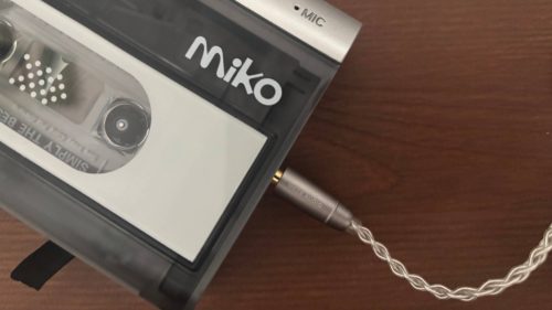 I swapped a cassette player for Spotify, and I fell in love with music all over again — and I think tapes could overtake vinyl as my favorite way to indulge in retro audio